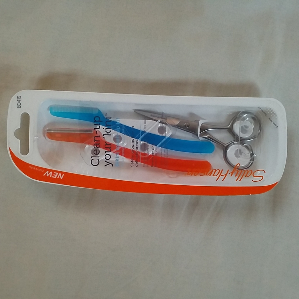 Sally Hansen Bikini Touch-Up Kit. Clean Up Your Kini. Sealed!